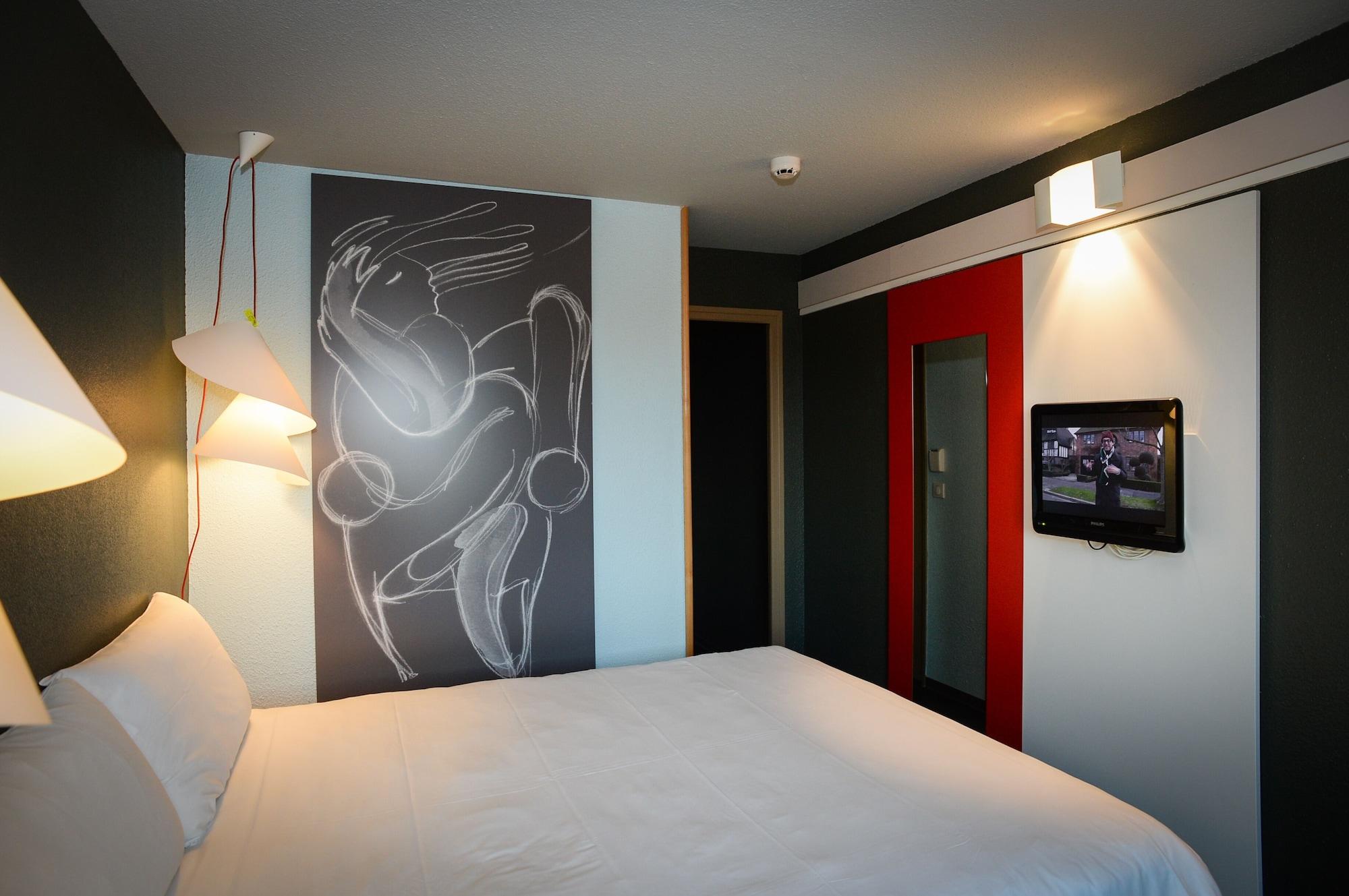 Hotel Ibis Saint-Lô Exterior foto