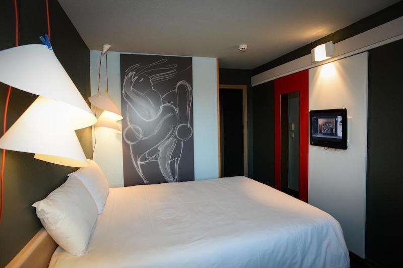Hotel Ibis Saint-Lô Exterior foto